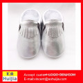 Popular all market 100% cow leather silver color fringes baby Moccs with Low Moq wholesale china baby shoes factory